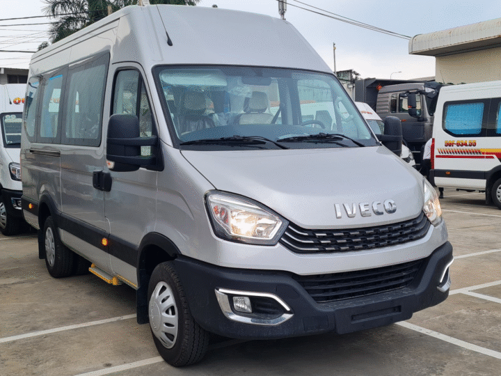 Dịch Vụ Thuê Xe 19 Chỗ Đi Châu Đốc – Khám Phá Miền Đất Thánh Tây Nam Bộ